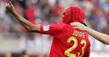jonas%20gutierrez.jpg