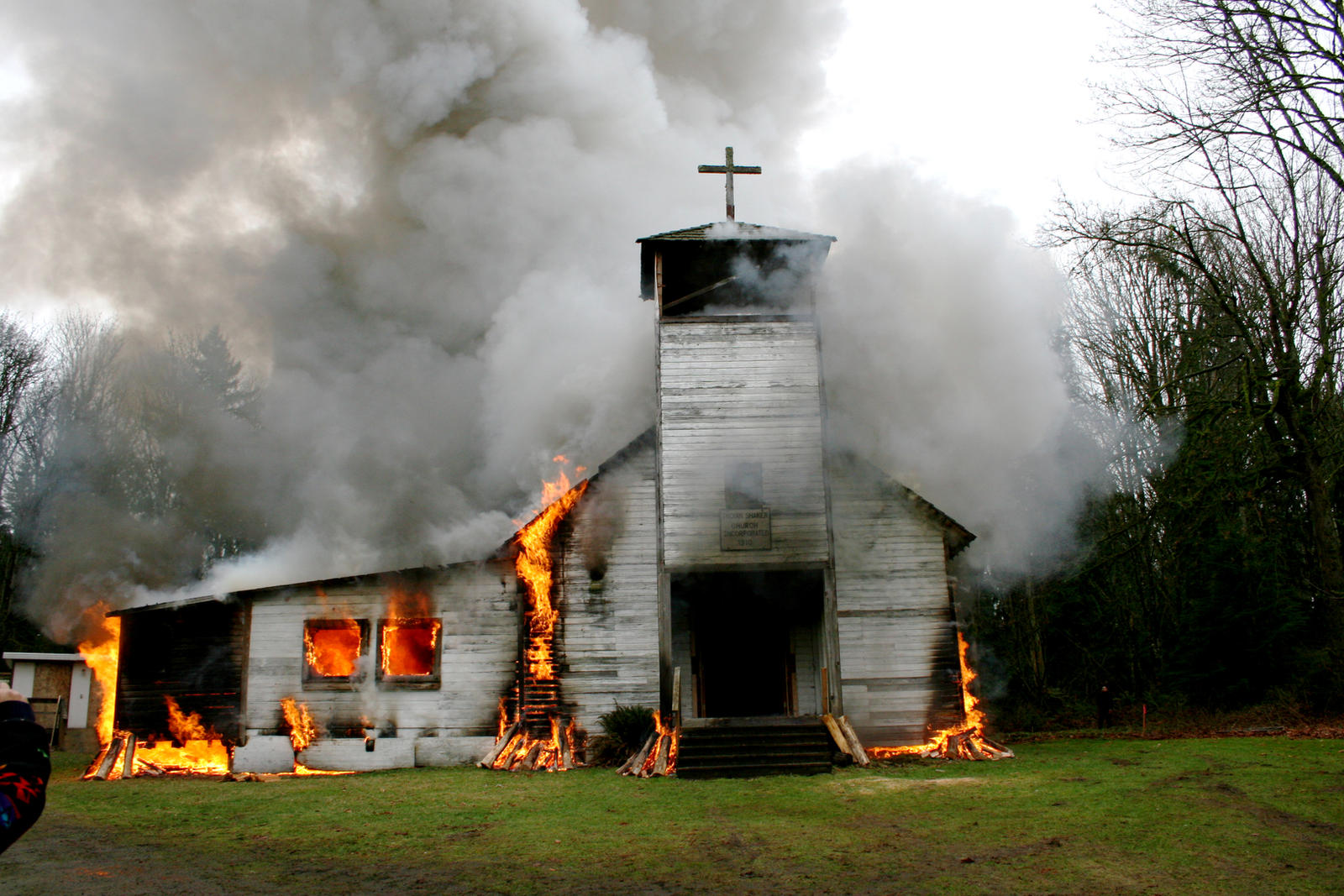 shaker_church_burning_by_alostfraggle-d2yupr6.jpg