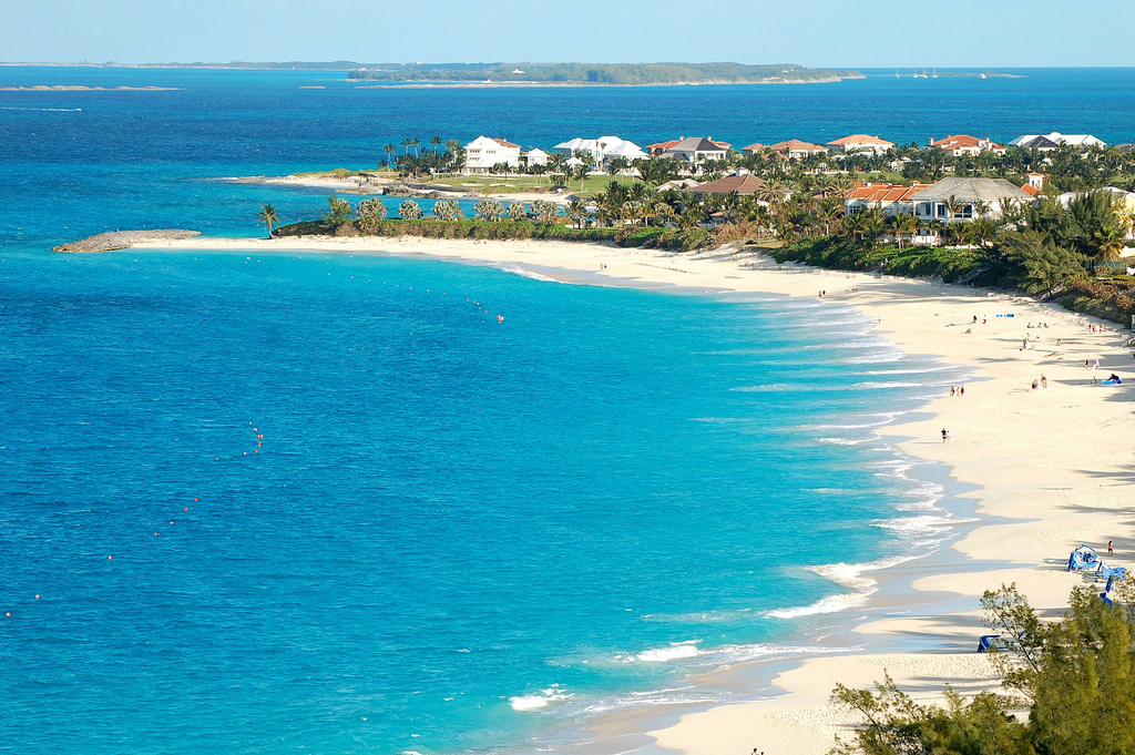Paradise-Island-Nassau-Bahamas.jpg